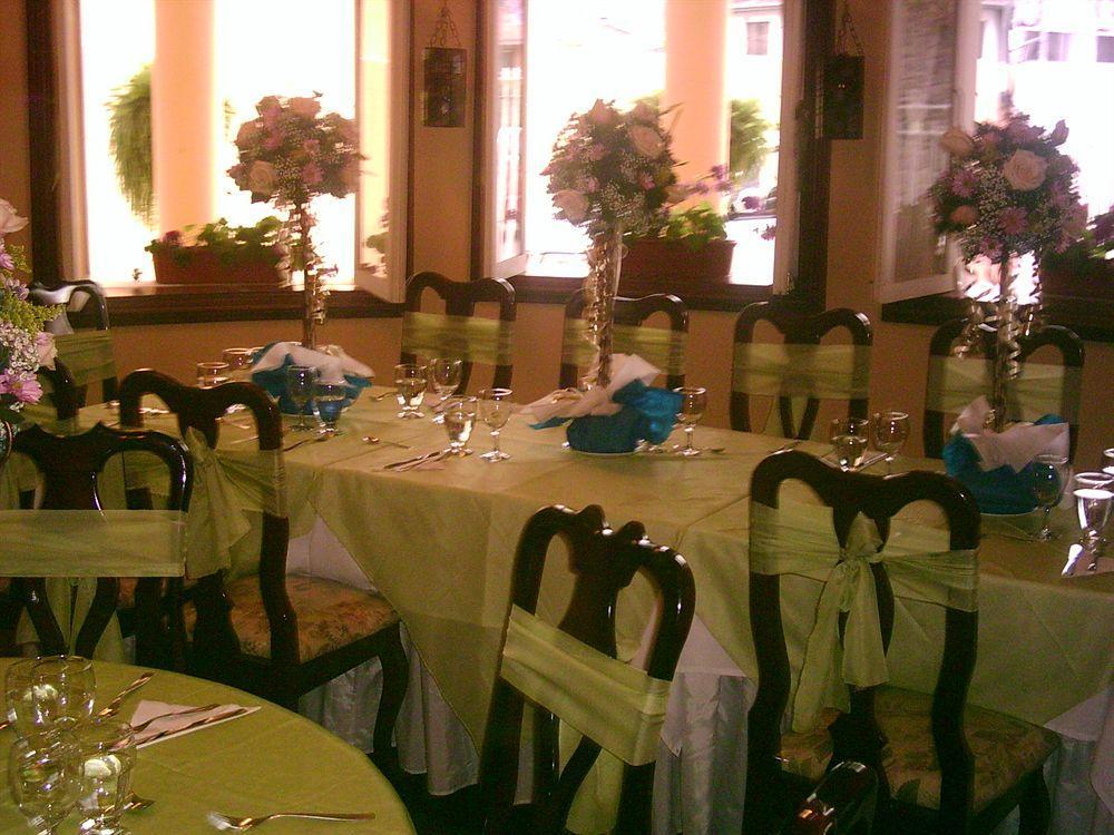 Hotel La Casona Куенка Екстериор снимка