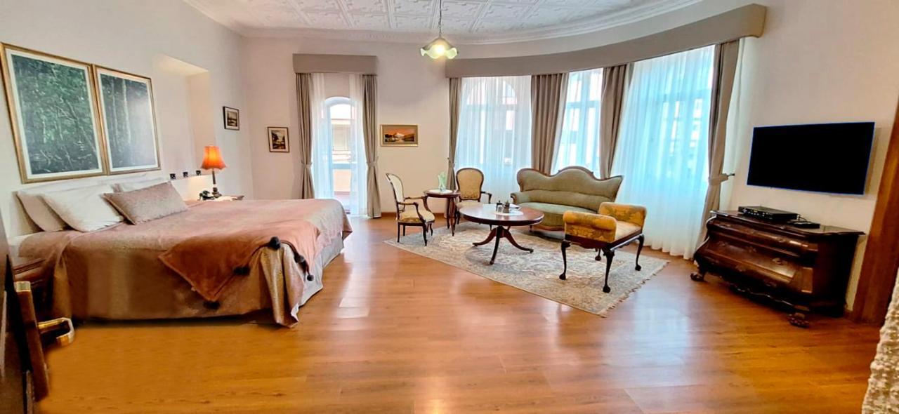 Hotel La Casona Куенка Екстериор снимка