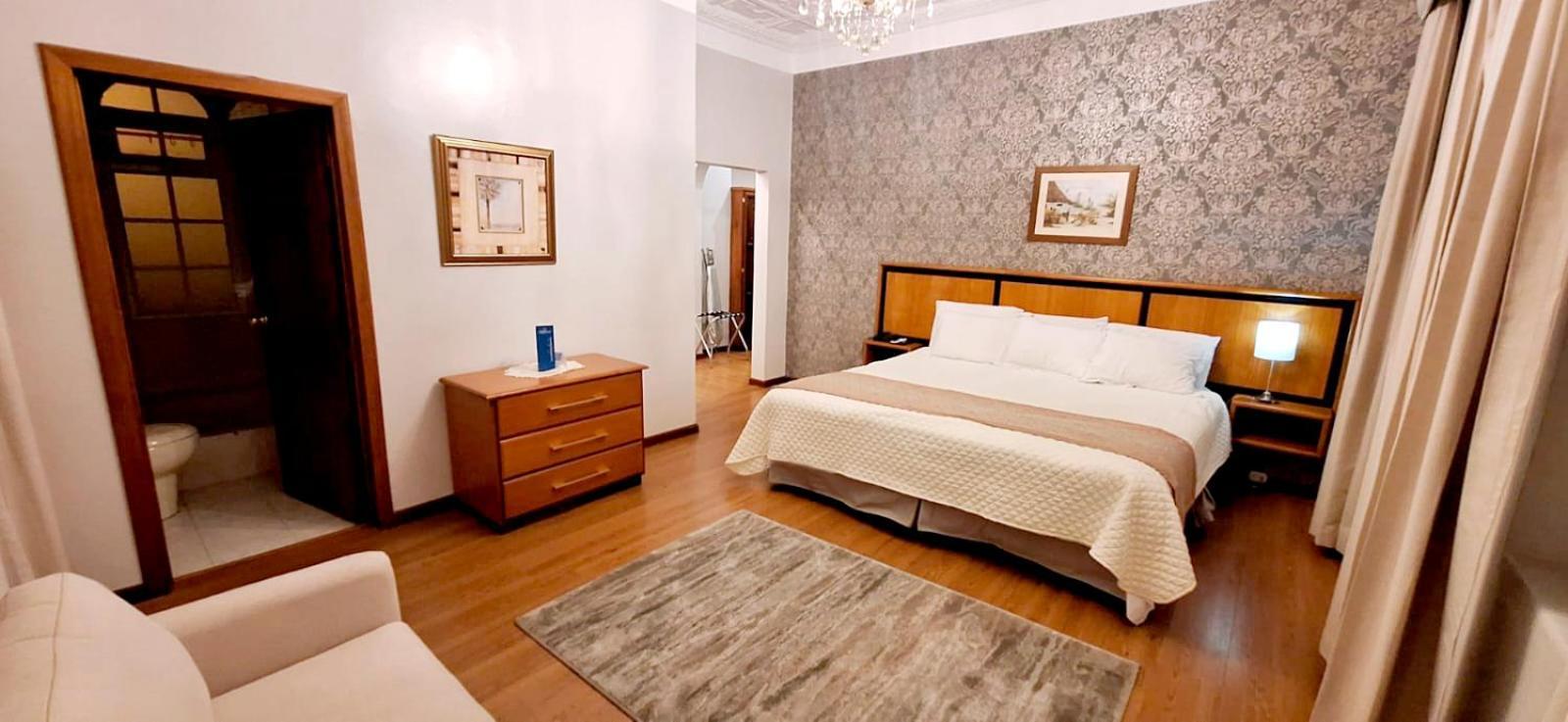 Hotel La Casona Куенка Екстериор снимка
