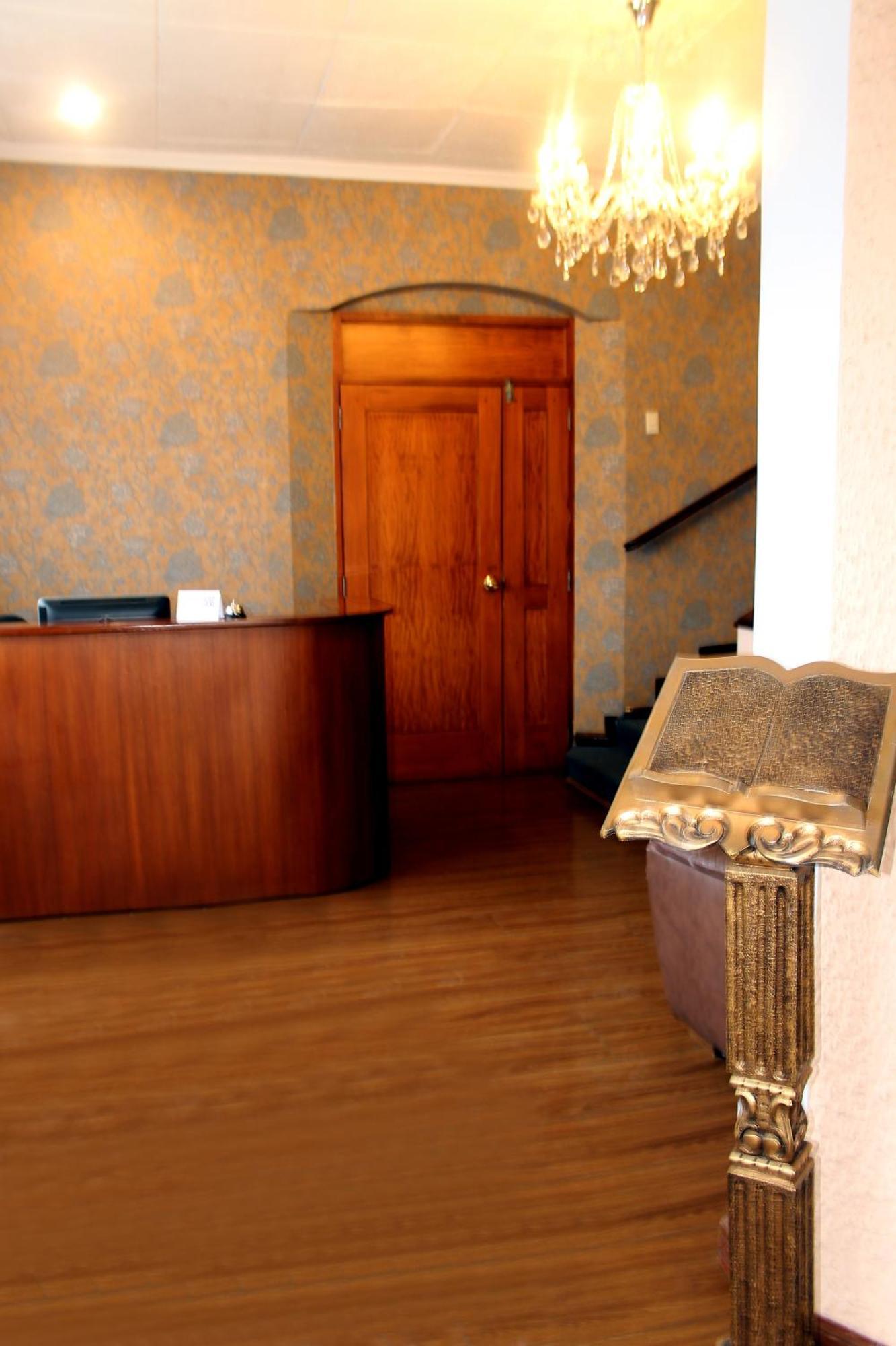 Hotel La Casona Куенка Екстериор снимка