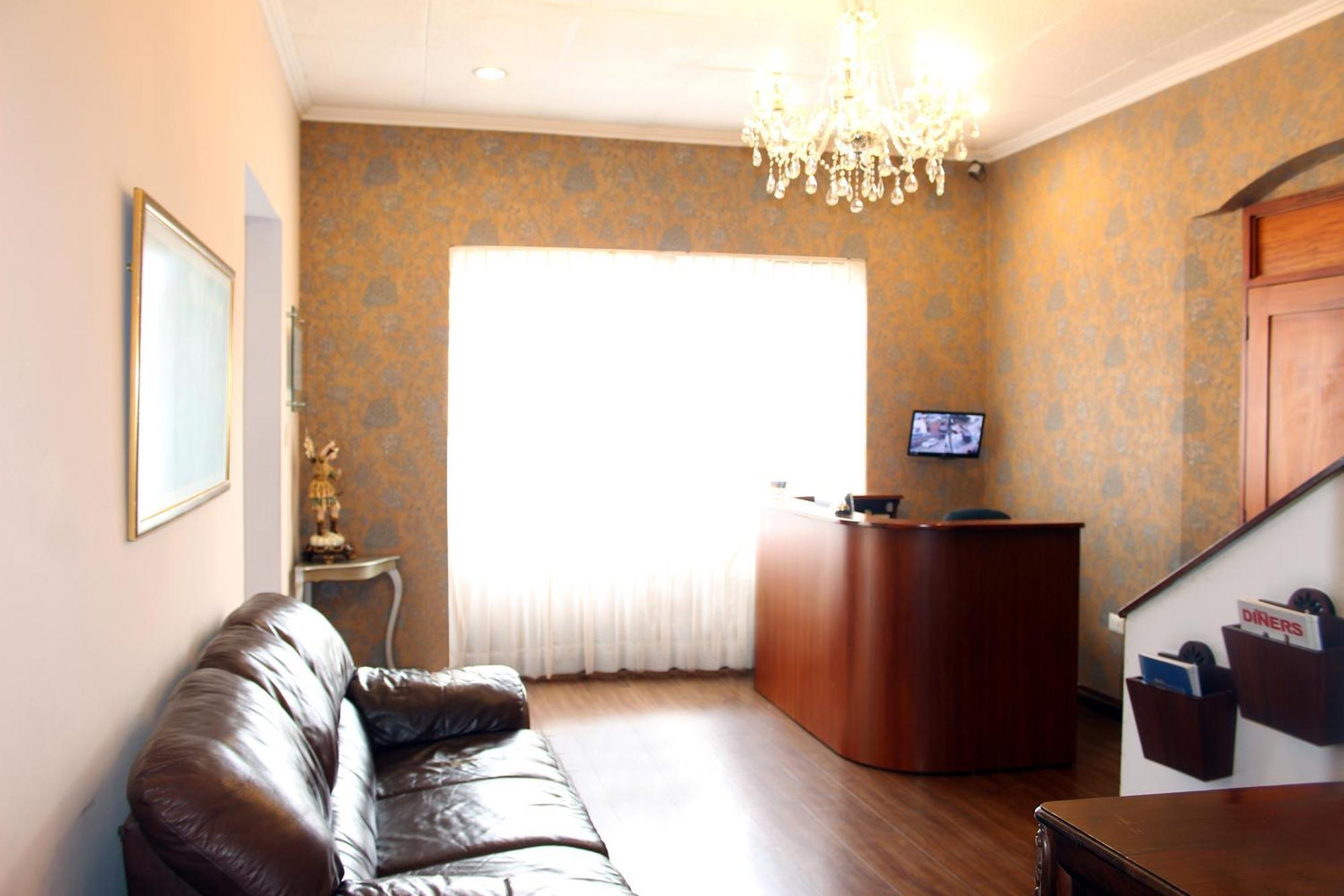 Hotel La Casona Куенка Екстериор снимка