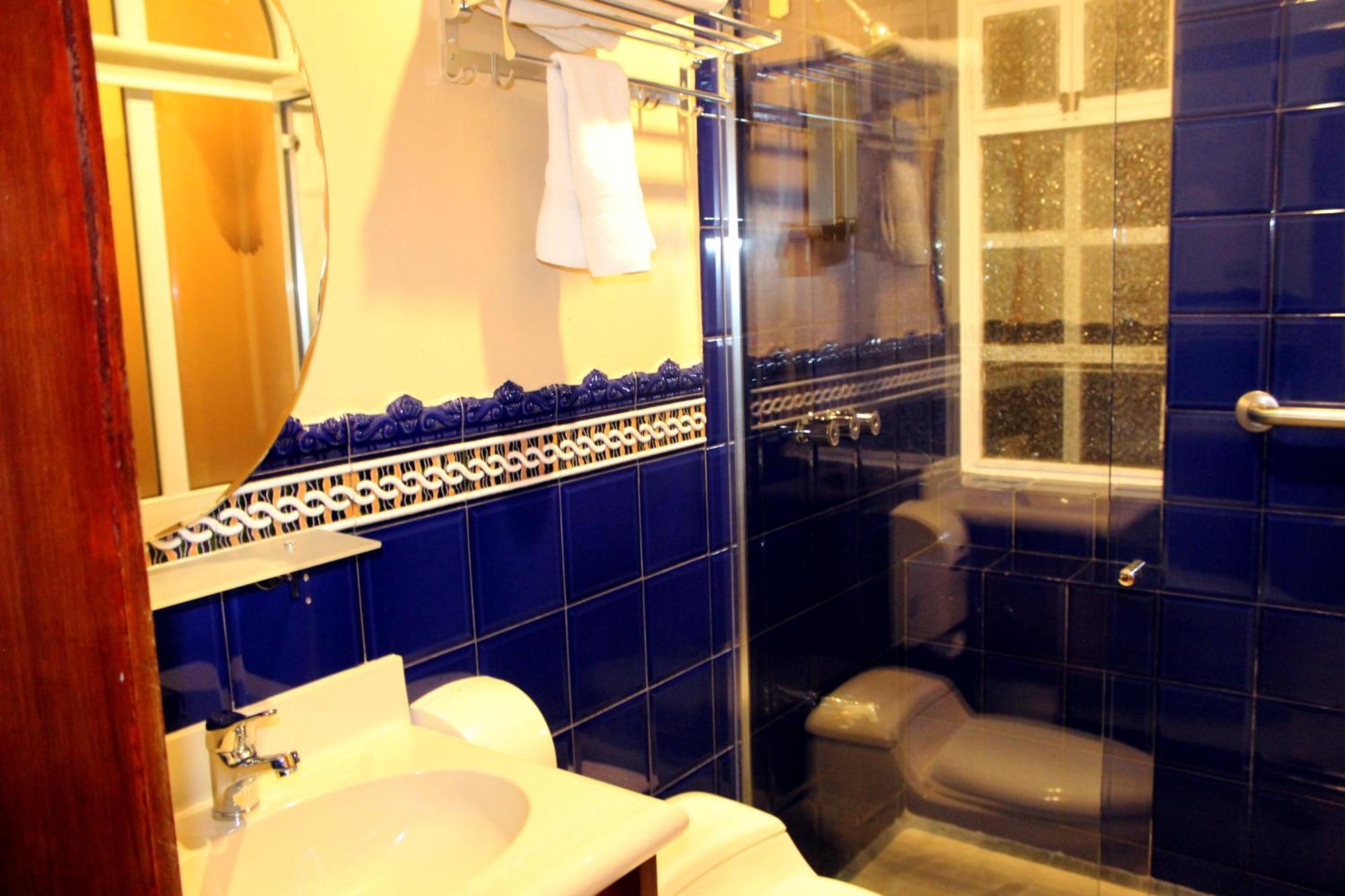 Hotel La Casona Куенка Екстериор снимка