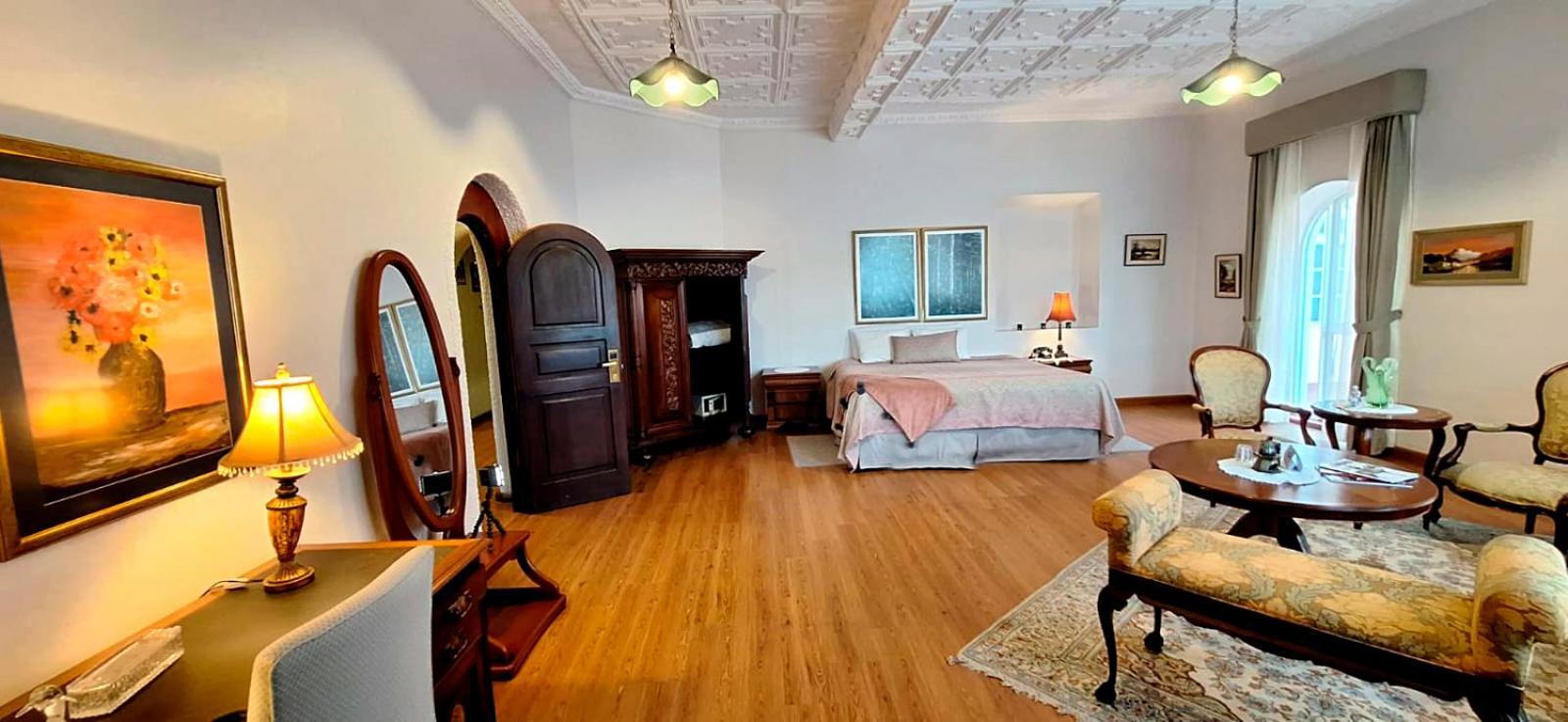 Hotel La Casona Куенка Екстериор снимка