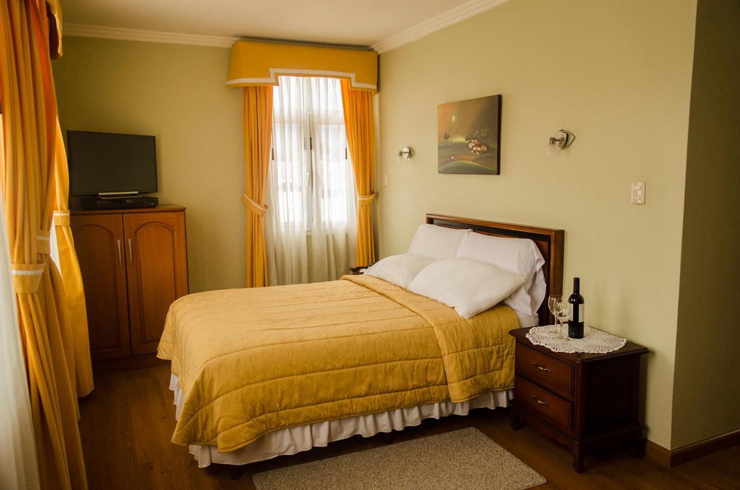 Hotel La Casona Куенка Екстериор снимка