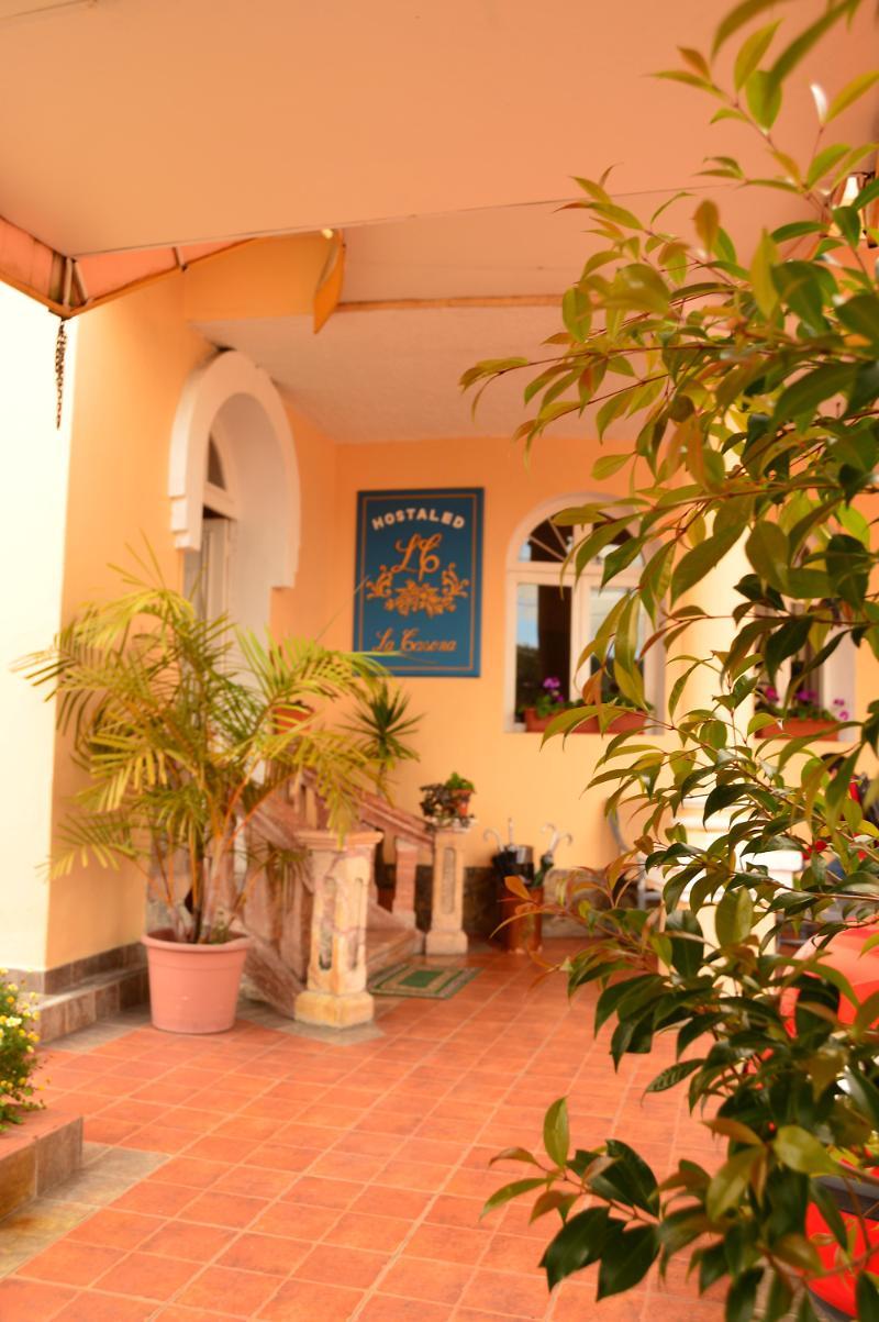 Hotel La Casona Куенка Екстериор снимка