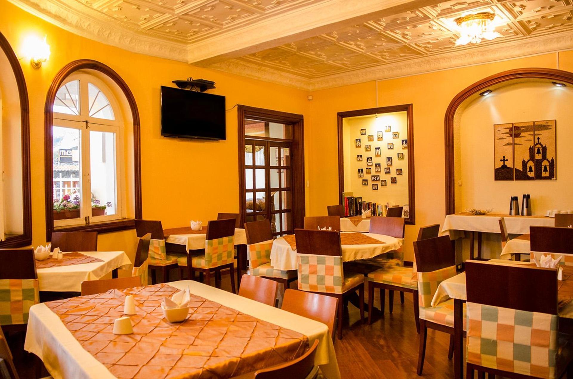 Hotel La Casona Куенка Екстериор снимка