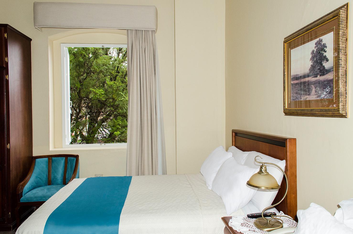 Hotel La Casona Куенка Екстериор снимка