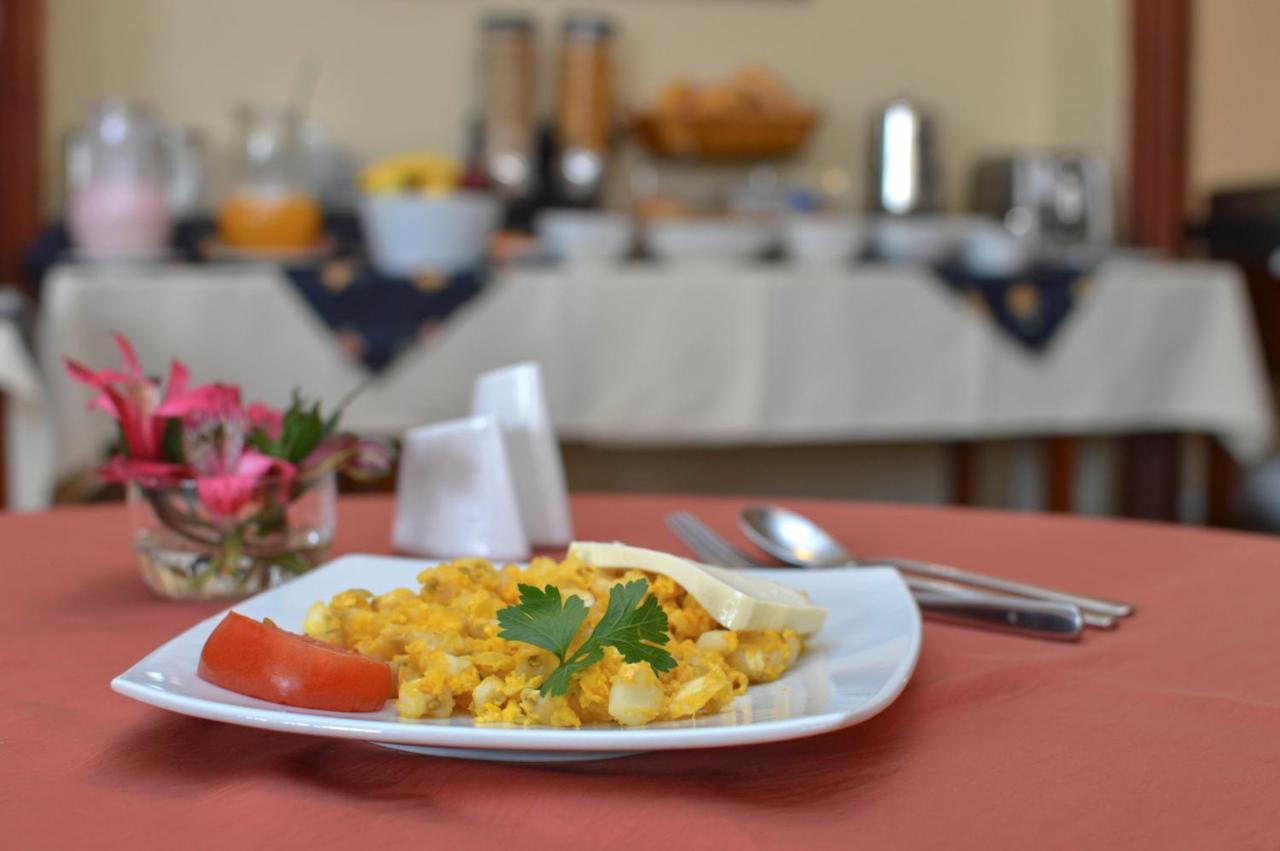 Hotel La Casona Куенка Екстериор снимка